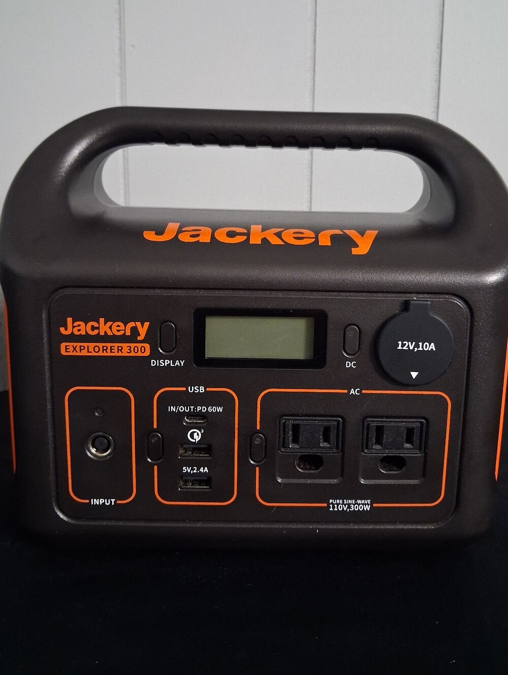 Jackery Explorer 300 Power Station